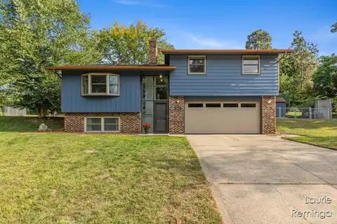 6236 Pinta Court SE, Grand Rapids, MI 49546