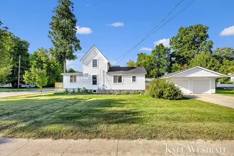 903 N Michigan Avenue, Hastings, MI 49058