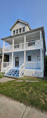 2438 Burnside Street, Hamtramck, MI 48212
