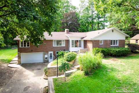 415 S Lincoln Street, Greenville, MI 48838