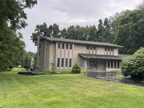 3145 Fawn Lane, Jackson, MI 49201