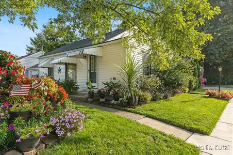 4060 Buchanan Avenue SW, Grand Rapids, MI 49548