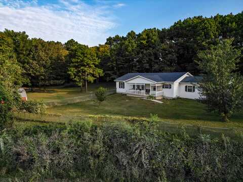 11307 Greenwood Road, Mountain Grove, MO 65711