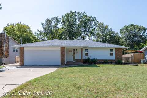 916 E Snider Street, Springfield, MO 65803