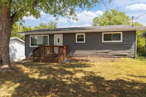 2658 N Johsnton Avenue, Springfield, MO 65803