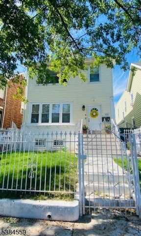 67 Kuna Ter, Irvington, NJ 07111