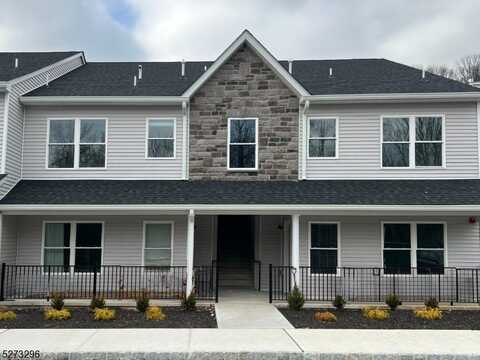 3 Arlene Court, Whippany, NJ 07950
