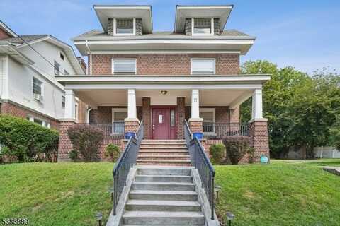 15-17 Weequahic Ave, Newark, NJ 07112