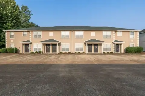 104 Starr Ave #155, Starkville, MS 39759
