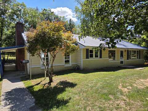 1166 Court Street N, Lewisburg, WV 24901