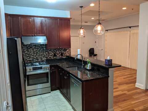 650 2ND ST, Hoboken, NJ 07030
