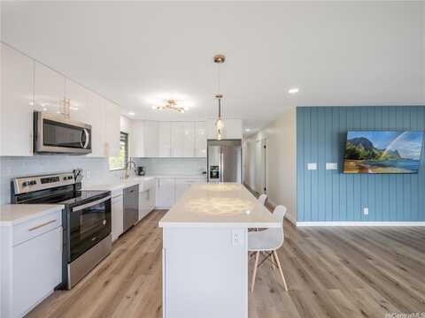 115 Makaweo Avenue, Wahiawa, HI 96786