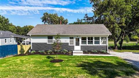 3303 S Overton Street, Independence, MO 64052
