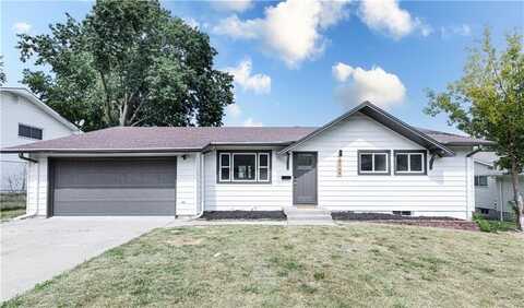 1708 NE 67TH Place, Gladstone, MO 64118