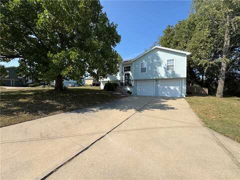 501 SE Chase Court, Blue Springs, MO 64014