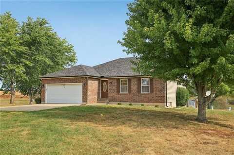 101 NE 132P Lane, Leeton, MO 64761