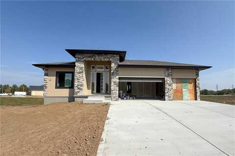2607 NE Woodland Oak Drive, Lees Summit, MO 64086