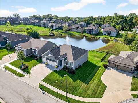 13495 NW 73rd Street, Parkville, MO 64152