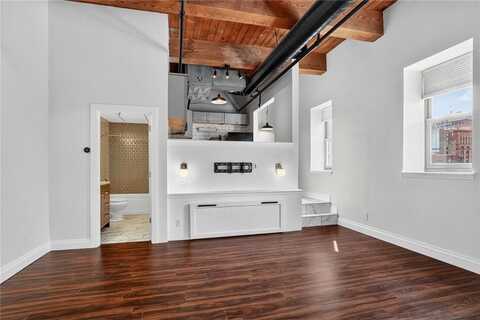 609 Central Street, Kansas City, MO 64105