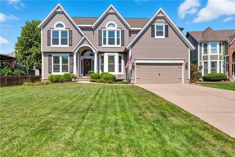 8002 W 131st Terrace, Overland Park, KS 66213