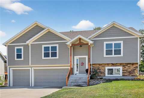417 Lilly Lane, Liberty, MO 64068