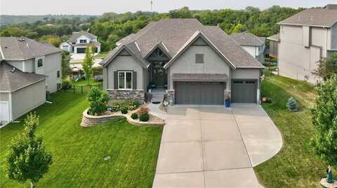 281 S Singletree Street, Olathe, KS 66061