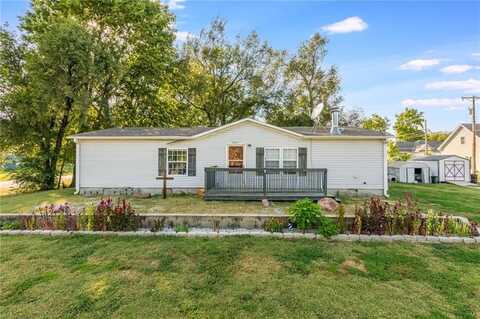 202 S Creason Street, Orrick, MO 64077