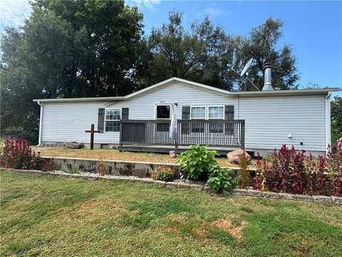 202 S Creason Street, Orrick, MO 64077