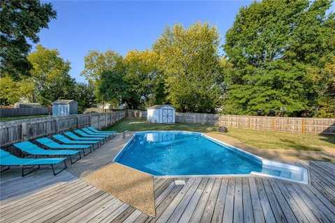 233 S Chambery Drive, Olathe, KS 66061
