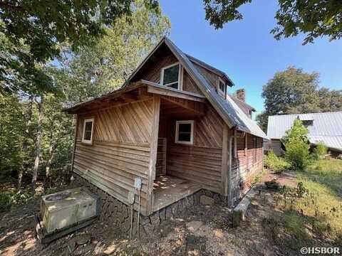 135 BURNETT Road, Delight, AR 71940