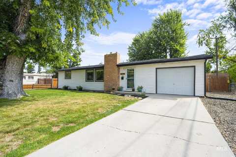 2404 N Chitwood Way, Boise, ID 83704