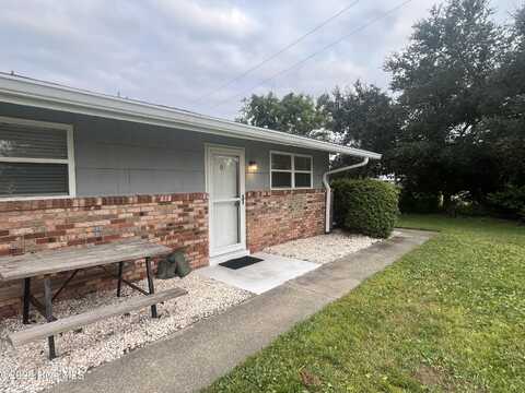 109 Cedar Lane, Cedar Point, NC 28584