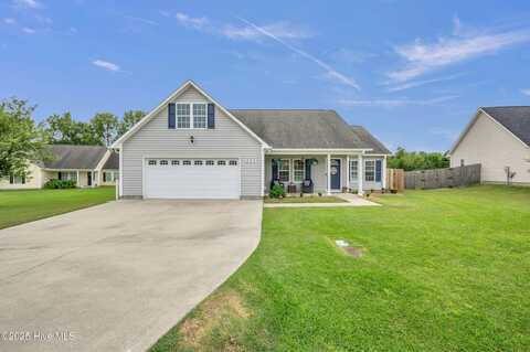 306 Otter Creek Court, Richlands, NC 28574