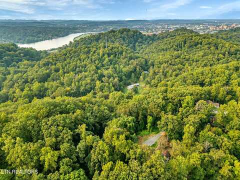 2305 Tomasse Drive, Knoxville, TN 37920