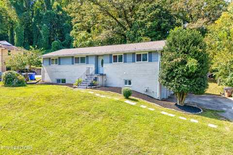 417 Bridge View Lane, Knoxville, TN 37914