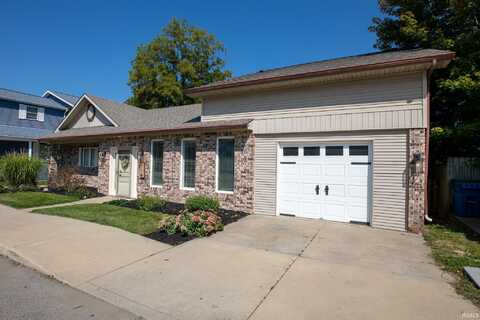 116 W Broadway Street, Etna Green, IN 46524