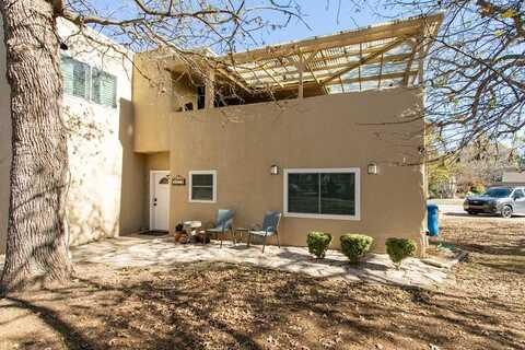 541d Sand Bend, Kerrville, TX 78028