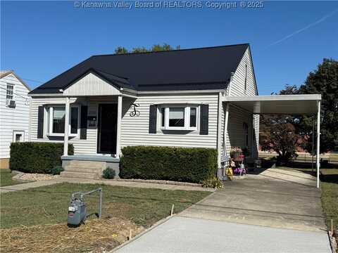 2702 Lincoln Avenue, Point Pleasant, WV 25550