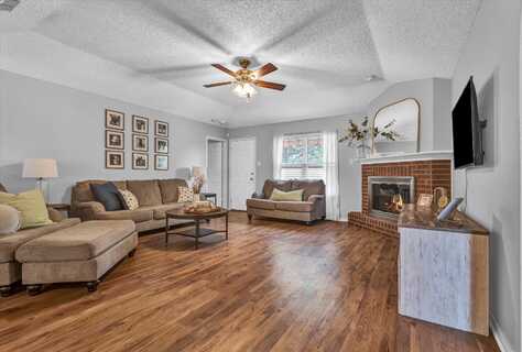 1806 79th Place, Lubbock, TX 79423