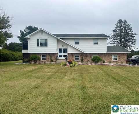 205 Earl Drive, Chestnuthill Twp, PA 18322