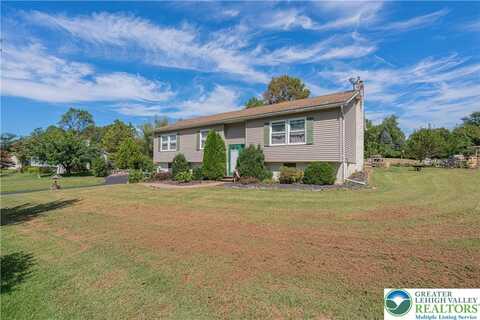 119 N Hills Road, Douglass Twp, PA 19504