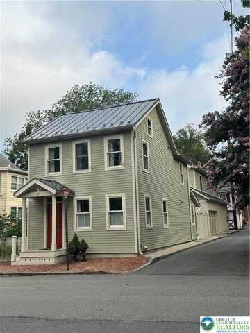57 E Wall Street, Bethlehem, PA 18018