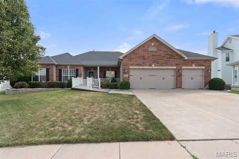 608 Derek Drive, Wentzville, MO 63385