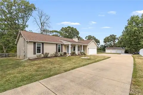 5707 Werner Drive, High Ridge, MO 63049