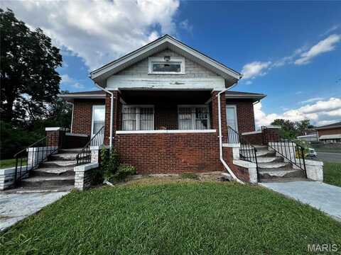3345 Market Avenue, East Saint Louis, IL 62207