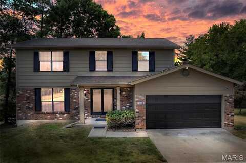 5116 Suson Oaks Court, Saint Louis, MO 63128