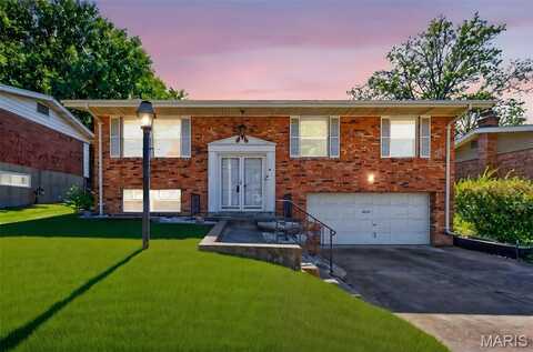 8936 Pardee Road, Saint Louis, MO 63123