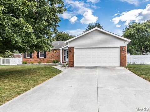 905 Andra Drive, Maryville, IL 62062
