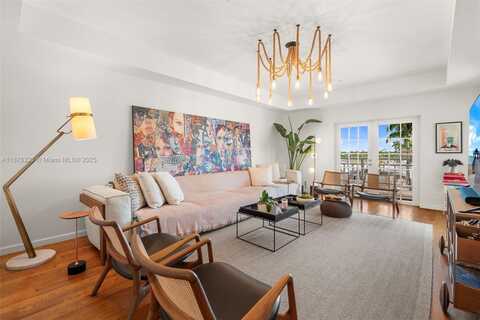 1415 Sunset Harbour Dr, Miami Beach, FL 33139
