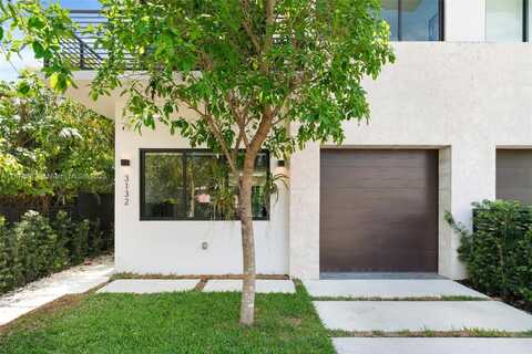 3132 Plaza St, Miami, FL 33133